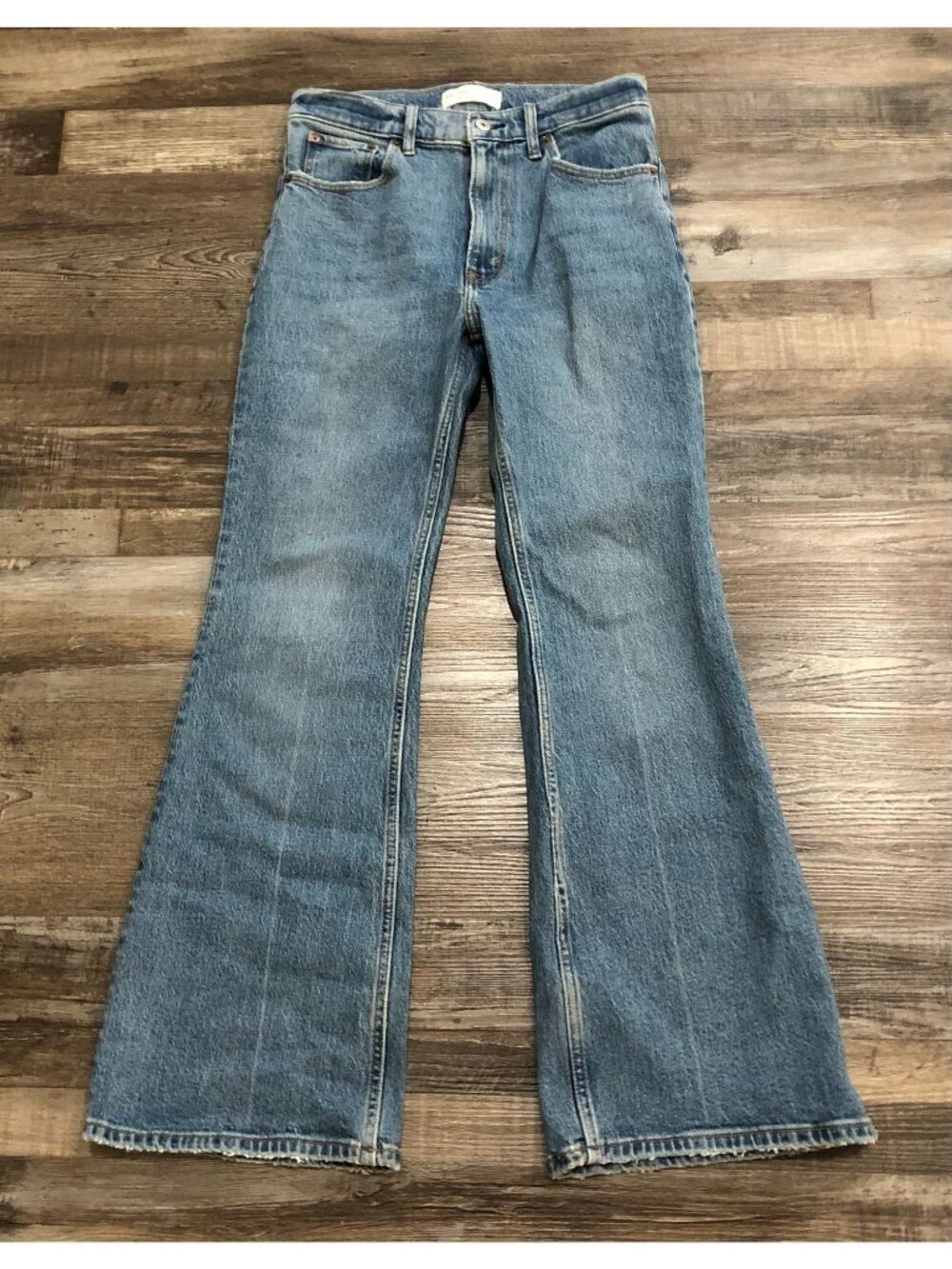 Abercrombie & Fitch Womens Size 28 Vintage Flare High Rise Blue Jeans 28x30